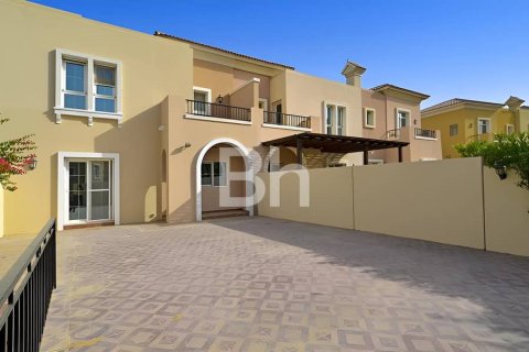 Villa in Arabian Ranches, Dubai 3 bedrooms, 327 sq.m. № 23549 - photo 7