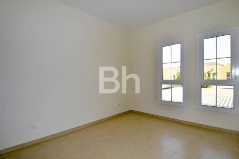 Villa in Arabian Ranches, Dubai 3 bedrooms, 327 sq.m. № 23549 - photo 13