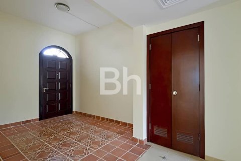 Villa in Arabian Ranches, Dubai 3 bedrooms, 327 sq.m. № 23549 - photo 8