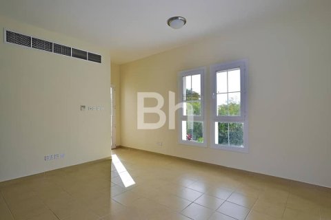 Villa in Arabian Ranches, Dubai 3 bedrooms, 327 sq.m. № 23549 - photo 15