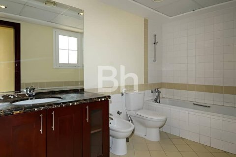 Villa in Arabian Ranches, Dubai 3 bedrooms, 327 sq.m. № 23549 - photo 14