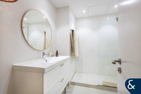 Купить квартиру в Motor City, Дубай: 2 спальни, 131м², № 75579 - фото 16