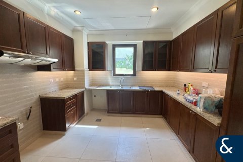 Купить виллу в Palma, Arabian Ranches 2, Дубай: 5 спален, 324м², № 75574 - фото 4