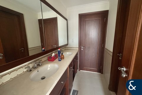 Купить виллу в Palma, Arabian Ranches 2, Дубай: 5 спален, 324м², № 75574 - фото 12