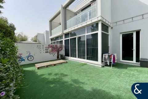 Maison de ville à Arabella Townhouses, Mudon, Dubai, 4 chambres, 242 m², № 75577 - photo 6