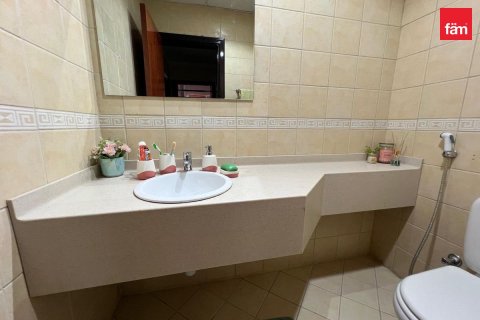 Appartement à Dubai Sports City, Dubai, 2 chambres, 148.7 m², № 22130 - photo 19