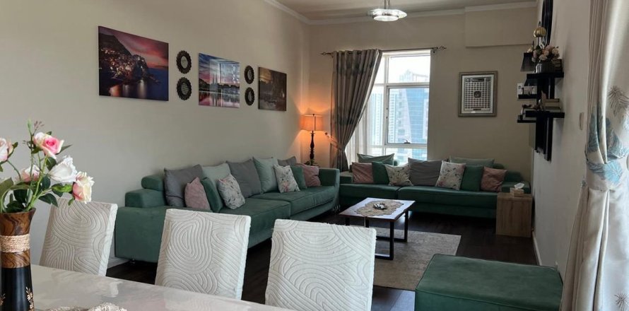 Appartement à Dubai Sports City, Dubai, 2 chambres, 148.7 m², № 22130