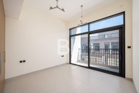 Villa in Dubai 5 bedrooms, 249 sq.m. № 22133 - photo 10