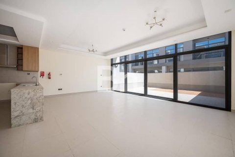 Villa in Dubai 5 bedrooms, 249 sq.m. № 22133 - photo 3