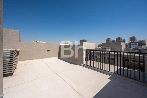 Villa in Dubai 5 bedrooms, 249 sq.m. № 22133 - photo 15