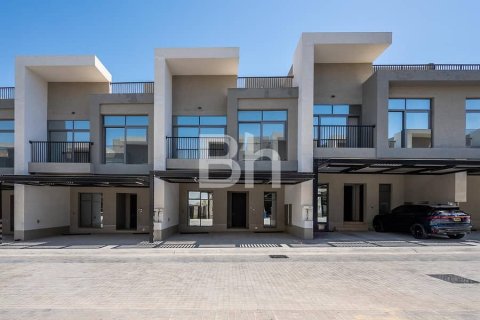 Villa in Dubai 5 bedrooms, 249 sq.m. № 22133 - photo 17