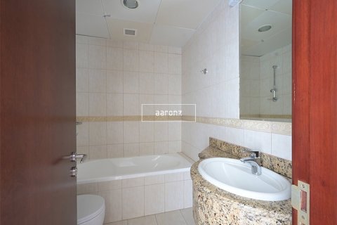 Apartment in Dubai Marina, Dubai 2 bedrooms, 120.8 sq.m. № 18222 - photo 12