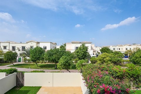 Villa in Reem, Dubai 3 bedrooms, 243 sq.m. № 18219 - photo 19