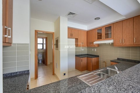 Villa in Reem, Dubai 3 bedrooms, 243 sq.m. № 18219 - photo 14