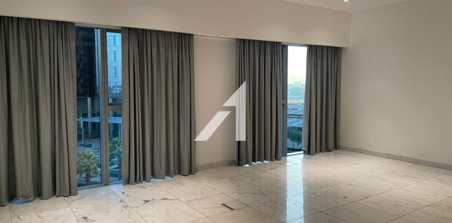 Appartement à Central Park Tower, DIFC, Dubai, studio, 68.4 m², № 24150