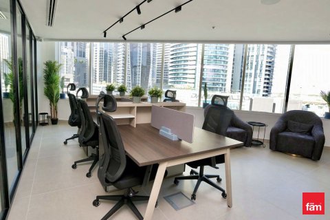 Office in Business Bay, Dubai 111.6 sq.m. № 40692 - photo 2