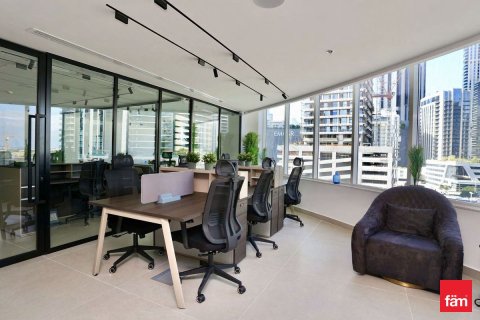 Office in Business Bay, Dubai 111.6 sq.m. № 40692 - photo 3