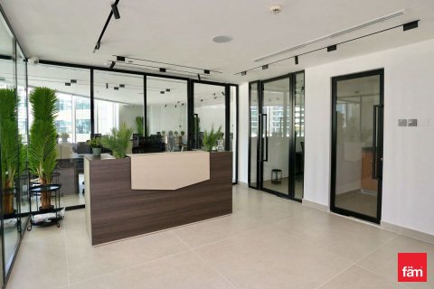Office in Business Bay, Dubai 111.6 sq.m. № 40692 - photo 1