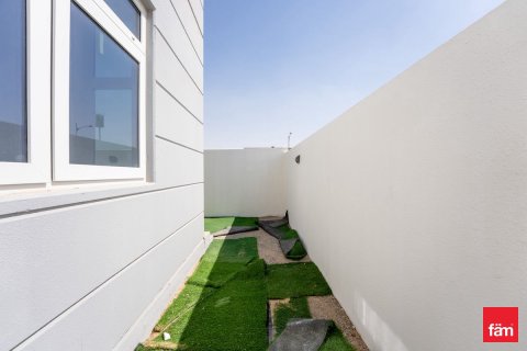 Villa in Dubai 3 bedrooms, 172.8 sq.m. № 40681 - photo 18