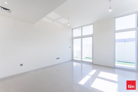 Villa in Dubai 3 bedrooms, 172.8 sq.m. № 40681 - photo 27