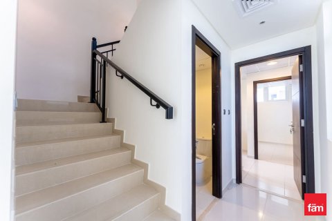 Villa in Dubai 3 bedrooms, 172.8 sq.m. № 40681 - photo 16