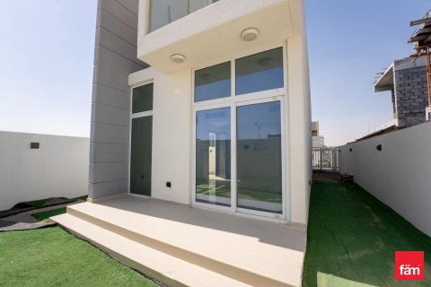 Villa in Dubai 3 bedrooms, 172.8 sq.m. № 40681 - photo 20