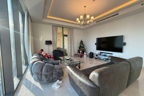 Apartment in Dubai 4 bedrooms, 278.7 sq.m. № 14063 - photo 6