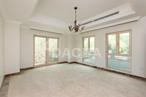 Купить виллу в Jumeirah Islands, Дубай: 4 спальни, 488м², № 105476 - фото 27