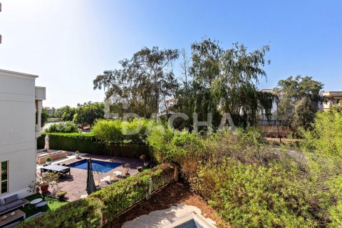 Купить виллу в Jumeirah Islands, Дубай: 4 спальни, 488м², № 105476 - фото 10