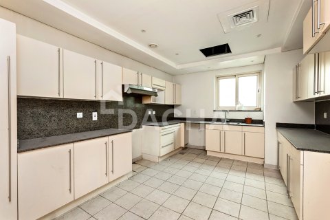 Купить виллу в Jumeirah Islands, Дубай: 4 спальни, 488м², № 105476 - фото 26