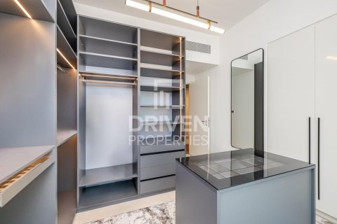 Купить квартиру в Downtown Views II, Даунтаун Дубай (Даунтаун Бурдж Дубай), Дубай: 3 спальни, 170м², № 19540 - фото 12