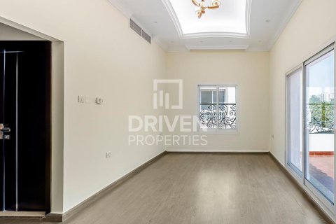 Villa in The Villa, Dubai 5 bedrooms, 511 sq.m. № 19548 - photo 26