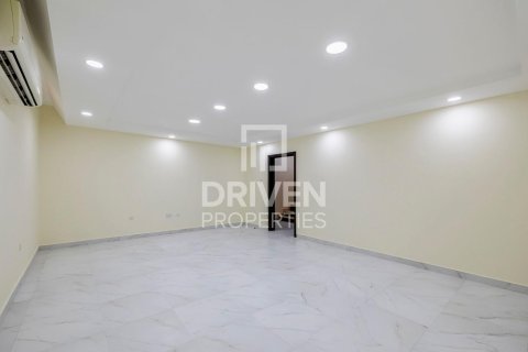 Villa in The Villa, Dubai 5 bedrooms, 511 sq.m. № 19548 - photo 20