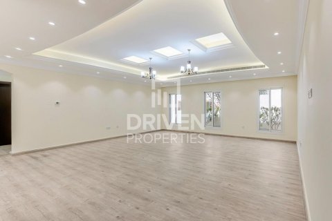 Villa in The Villa, Dubai 5 bedrooms, 511 sq.m. № 19548 - photo 3