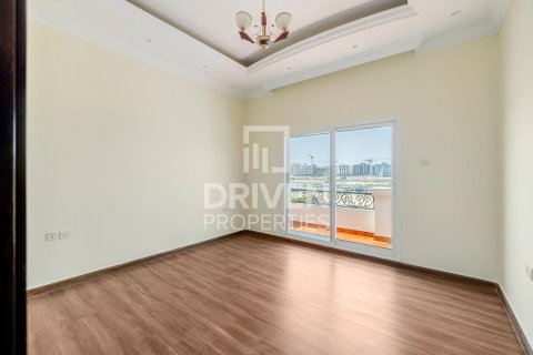 Villa in The Villa, Dubai 5 bedrooms, 511 sq.m. № 19548 - photo 27