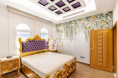 Villa in The Villa, Dubai 5 bedrooms, 1077 sq.m. № 19546 - photo 23