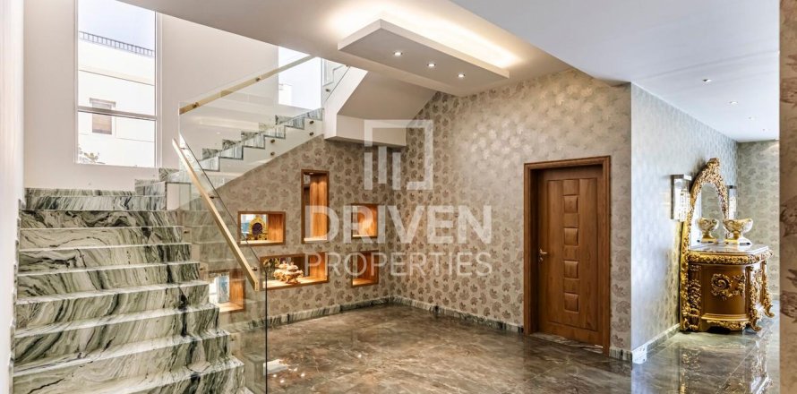 Villa in The Villa, Dubai 5 bedrooms, 1077 sq.m. № 19546