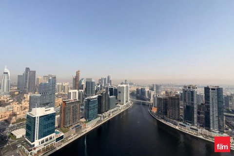 Apartamento en Business Bay, Dubai, 2 dormitorios, 91.7 m², № 99509 - foto 3