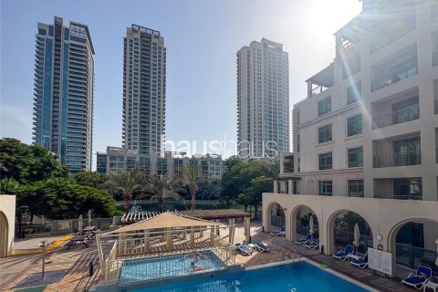 Apartment in The Views, Dubai 2 bedrooms, 122 sq.m. № 43429 - photo 14
