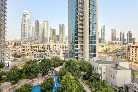 Apartment in The Residences, Downtown Dubai (Downtown Burj Dubai), Dubai 2 bedrooms, 133 sq.m. № 43437 - photo 19