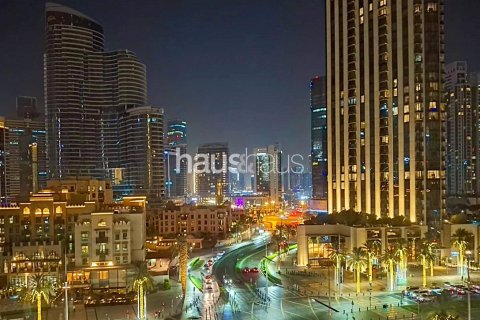Apartment in The Residences, Downtown Dubai (Downtown Burj Dubai), Dubai 2 bedrooms, 133 sq.m. № 43437 - photo 1