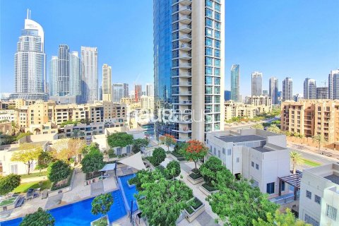Apartment in The Residences, Downtown Dubai (Downtown Burj Dubai), Dubai 2 bedrooms, 133 sq.m. № 43437 - photo 4