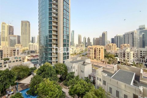 Apartment in The Residences, Downtown Dubai (Downtown Burj Dubai), Dubai 2 bedrooms, 133 sq.m. № 43437 - photo 18