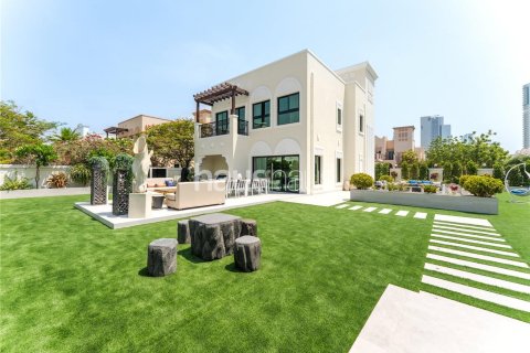 Villa à Jumeirah Village Triangle, Dubai, 3 chambres, 278 m², № 43440 - photo 7