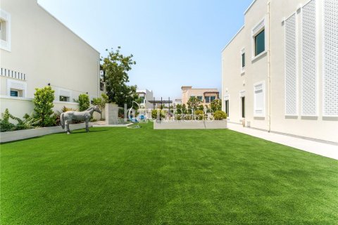 Villa à Jumeirah Village Triangle, Dubai, 3 chambres, 278 m², № 43440 - photo 13