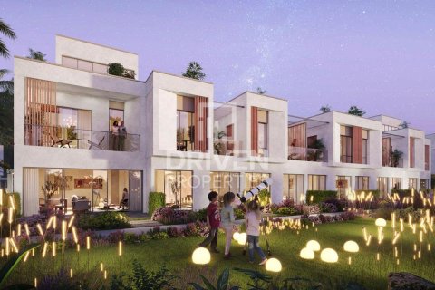 Townhouse in Dubai Investment Park, Dubai 4 bedrooms, 224.83 sq.m. № 127262 - photo 4