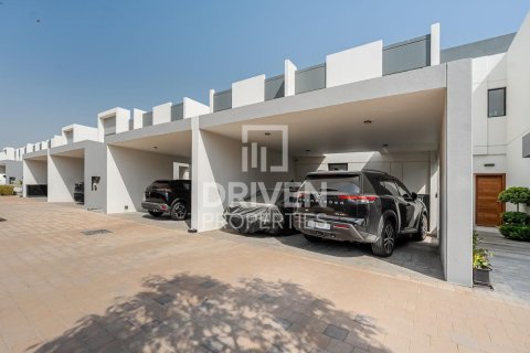 Adosado en Villanova, Dubai Land, Dubai, 3 dormitorios, 182.18 m², № 127281 - foto 18