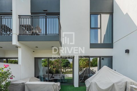 Adosado en Villanova, Dubai Land, Dubai, 3 dormitorios, 182.18 m², № 127281 - foto 19