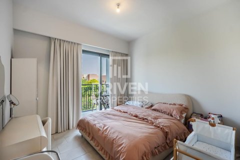Adosado en Villanova, Dubai Land, Dubai, 3 dormitorios, 182.18 m², № 127281 - foto 8