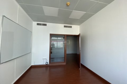 Bureau à Sheikh Zayed Road, Dubai, 186.1 m², № 47367 - photo 10